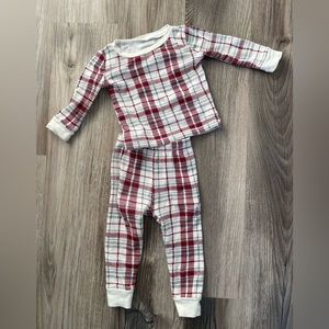 Burt Bees pajama set